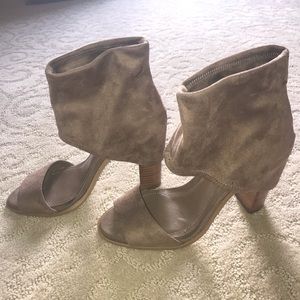 BCBG Suede, dark slate heels. Style BG-CABOS